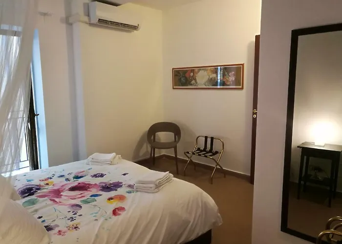 شقة Cattedrale-bonello73 *